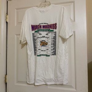 Vintage 2003 NCAA Basketball White March Madness Graphic T-Shirt Notre Dame XL